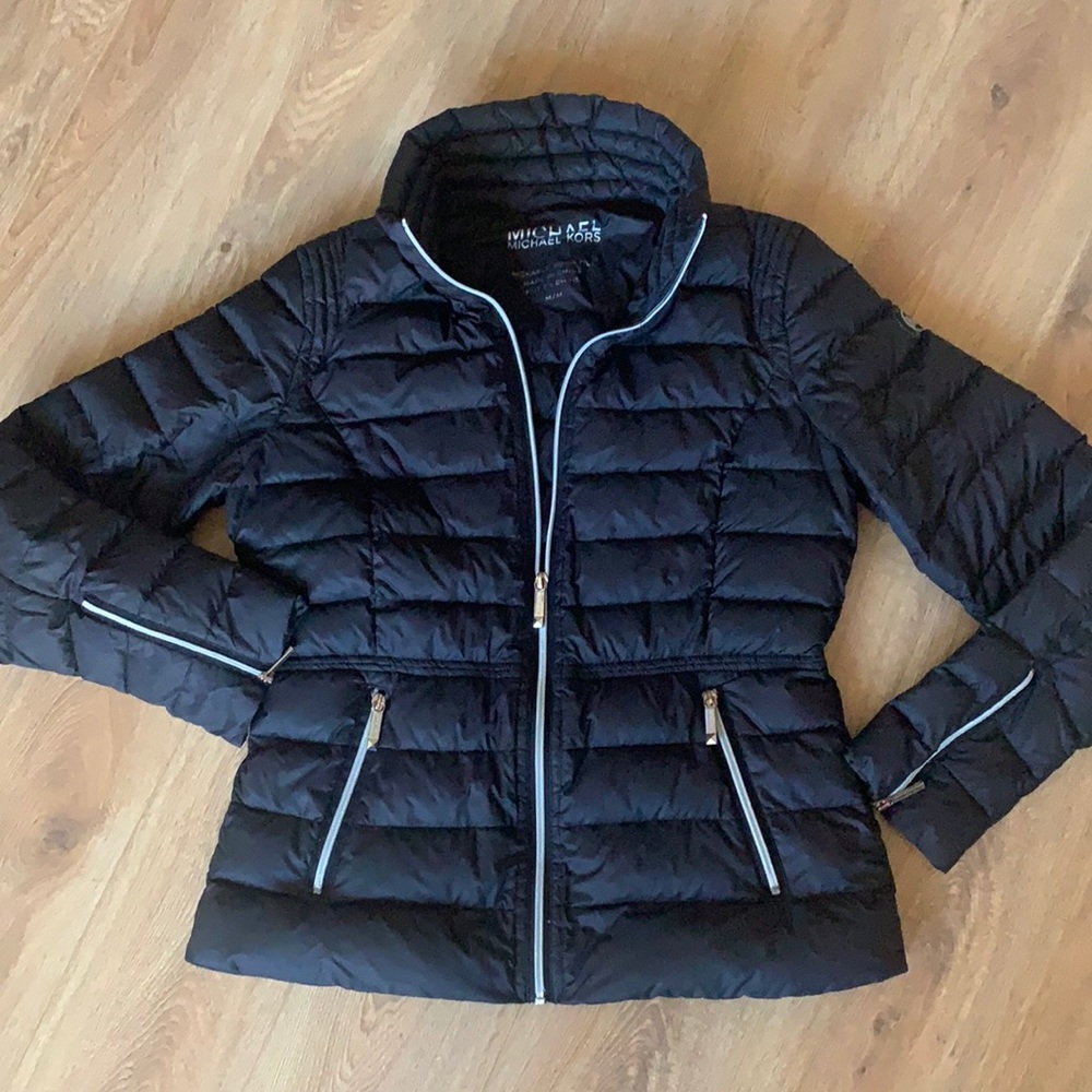 Michael Kors puffer jacket size M excellent condition!